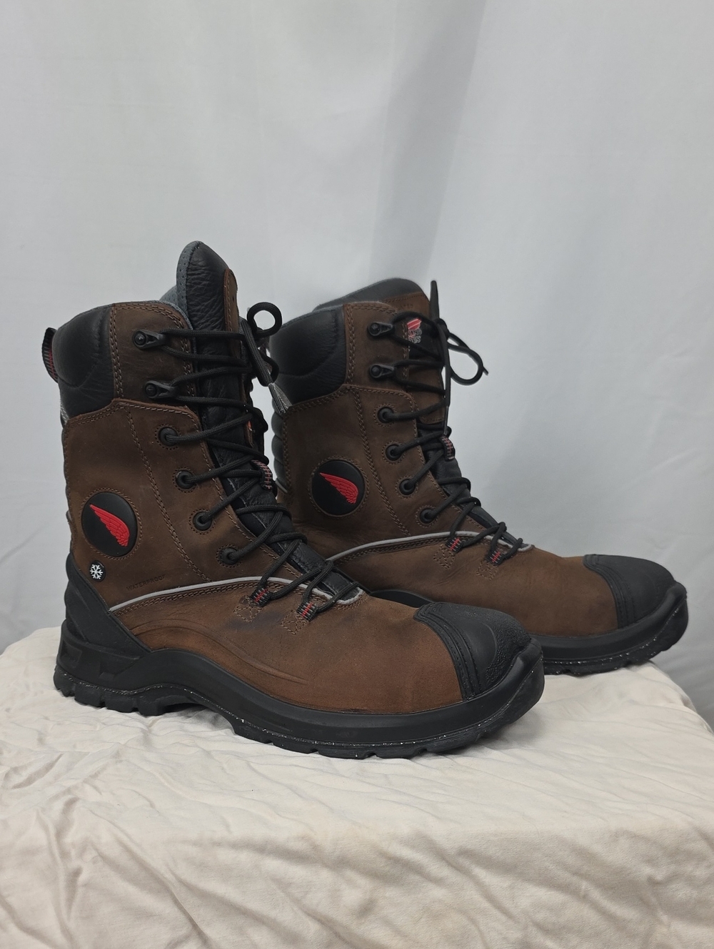 Red Wing Shoes Brown and Black Lace-Up Work Boots with Red Logo Size 10